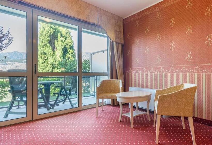 디럭스 룸 가든 전망, Majestic Palace