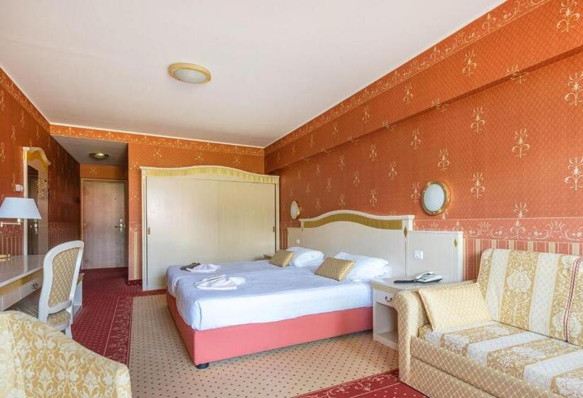 디럭스 룸 가든 전망, Majestic Palace