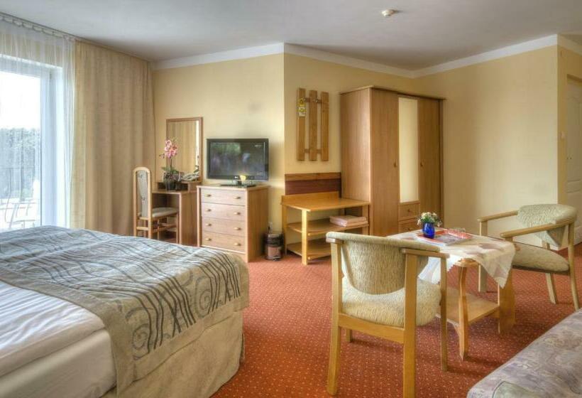 חדר סטנדרט לשלושה, Panoramicoscar