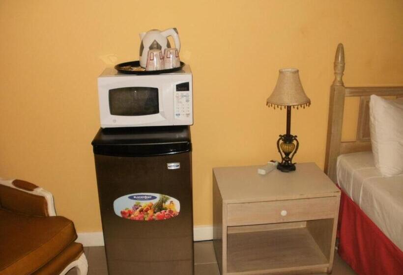 اتاق استاندارد با 2 تخت دوبل, Pineapple Court