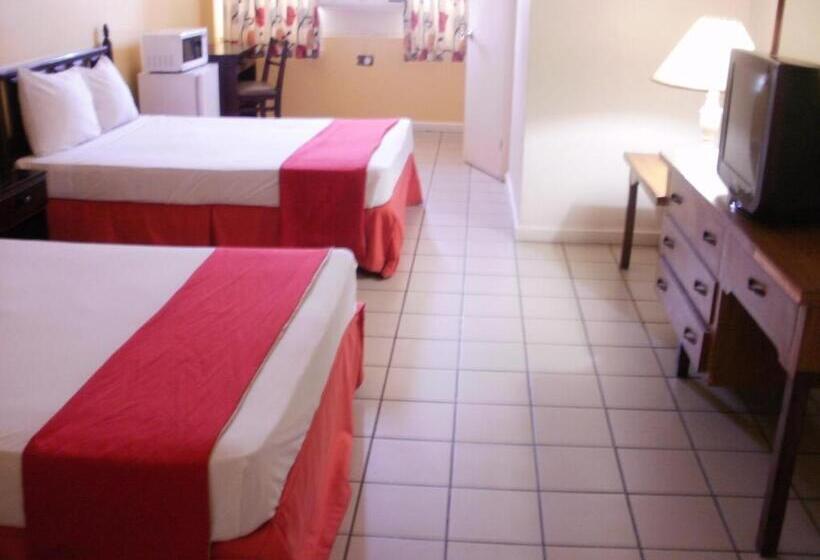 اتاق استاندارد با 2 تخت دوبل, Pineapple Court