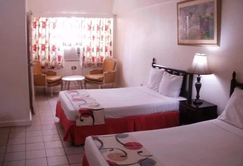 اتاق استاندارد با 2 تخت دوبل, Pineapple Court