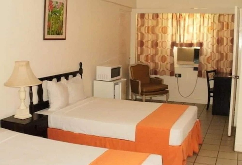 اتاق استاندارد با 2 تخت دوبل, Pineapple Court