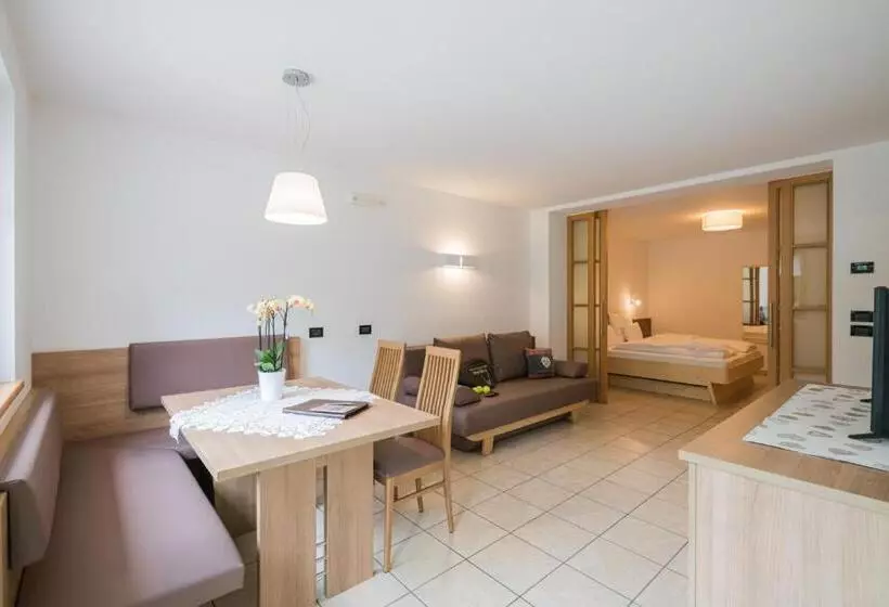 １階の１ベッドルームアパートメント, Residence Plan De Corones