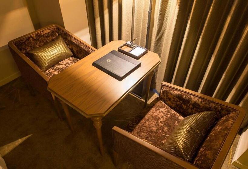 غرفة كلوب, Royal Park Hotel Takamatsu