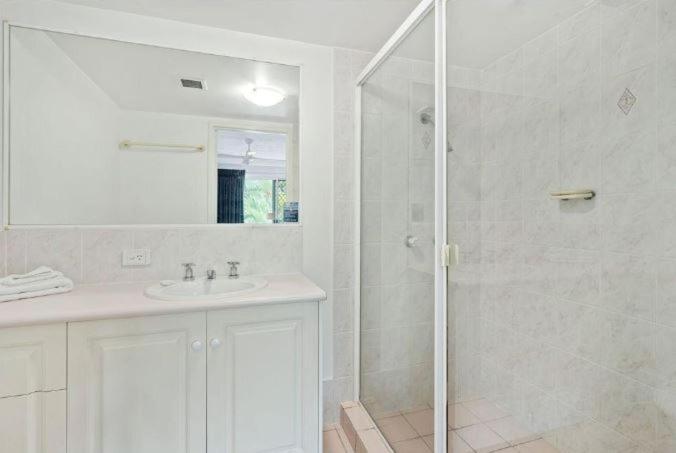 شقة غرفة واحدة, Sea Mist Palms