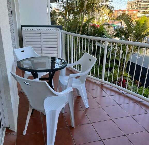 شقة غرفة واحدة, Sea Mist Palms