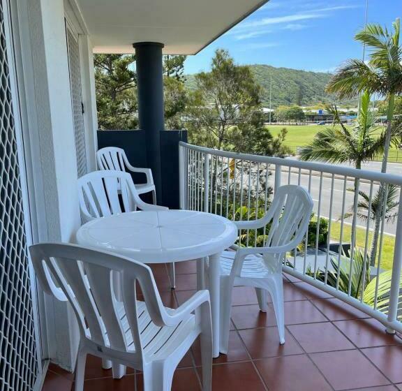 شقة غرفة واحدة, Sea Mist Palms