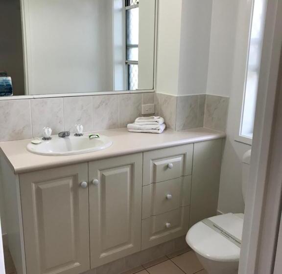 شقة غرفة واحدة, Sea Mist Palms