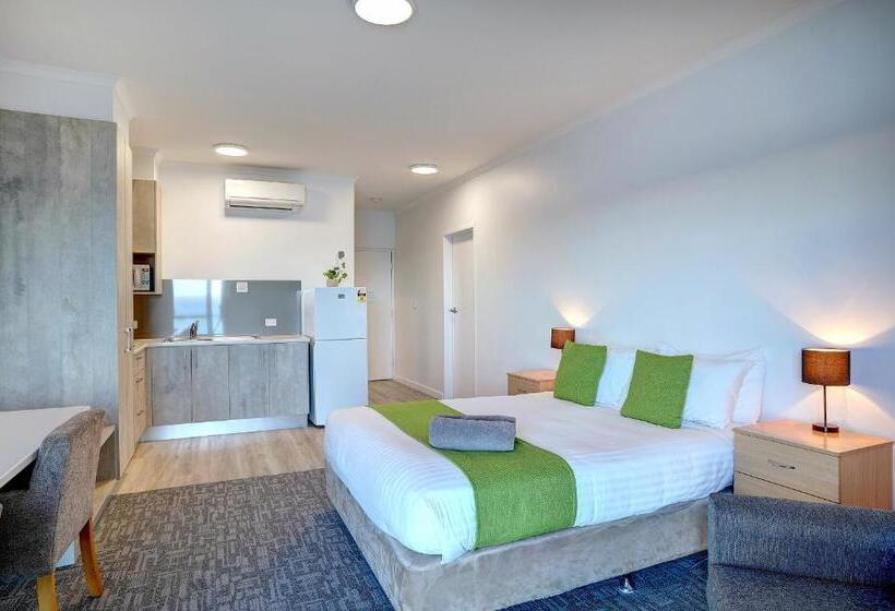 Семейные Апартаменты, Limani Motel