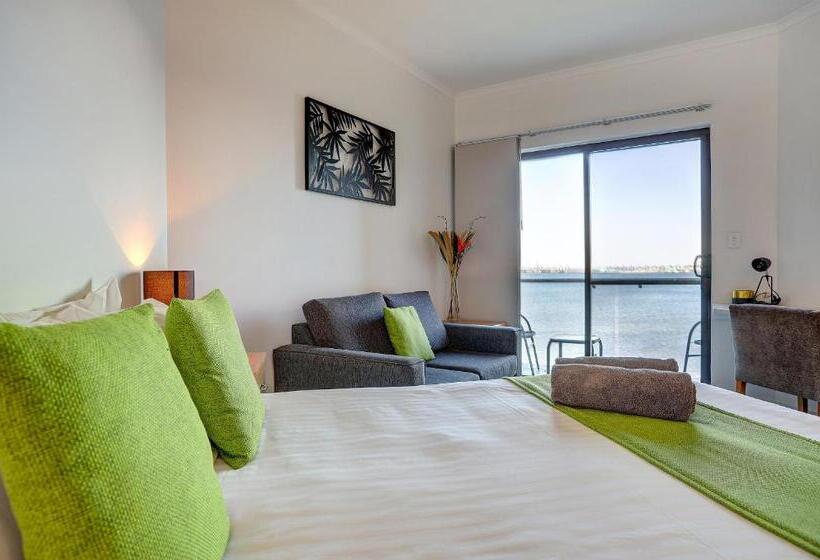 Семейные Апартаменты, Limani Motel