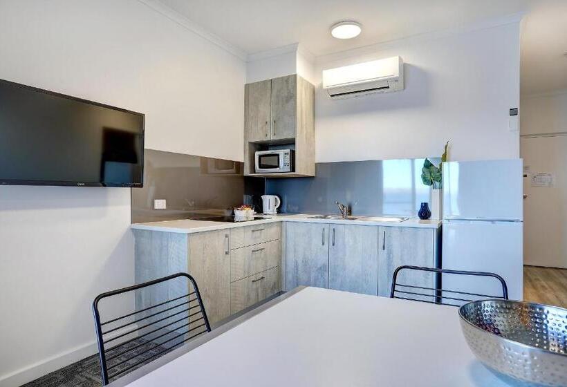 Family Suite, Limani Motel