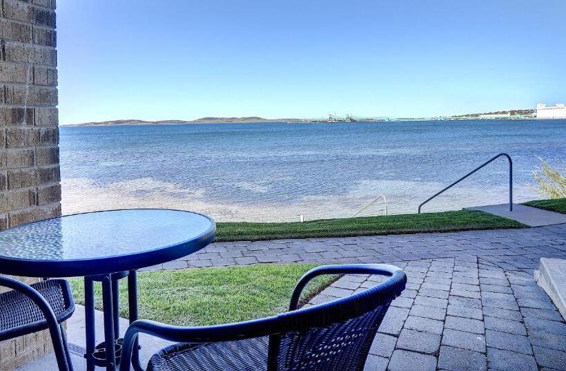 Family Suite, Limani Motel