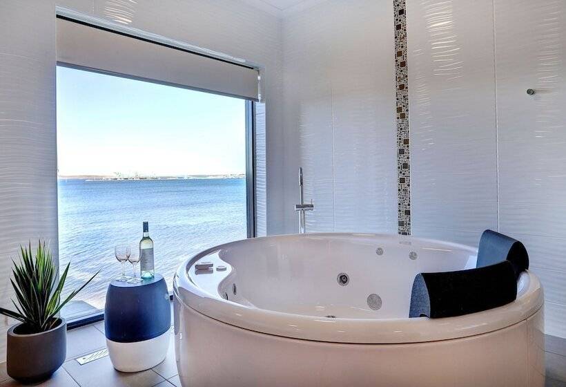 Студио Deluxe Вид на Море, Limani Motel