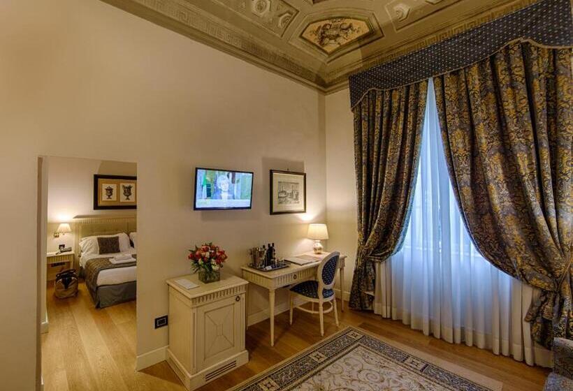 اتاق لوکس, Palazzo Guicciardini