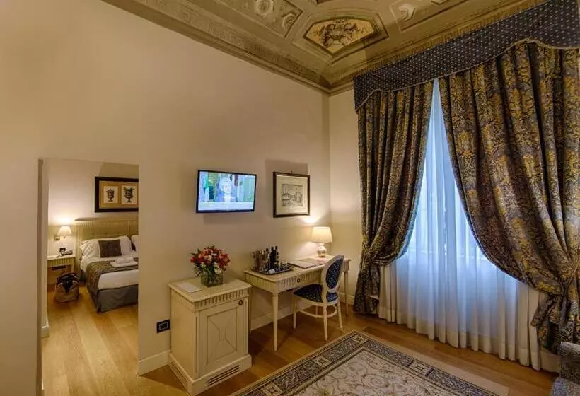 اتاق لوکس, Palazzo Guicciardini