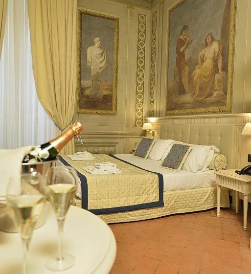 اتاق لوکس, Palazzo Guicciardini