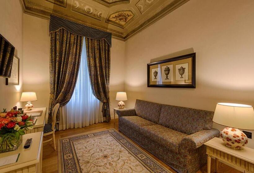 اتاق لوکس, Palazzo Guicciardini