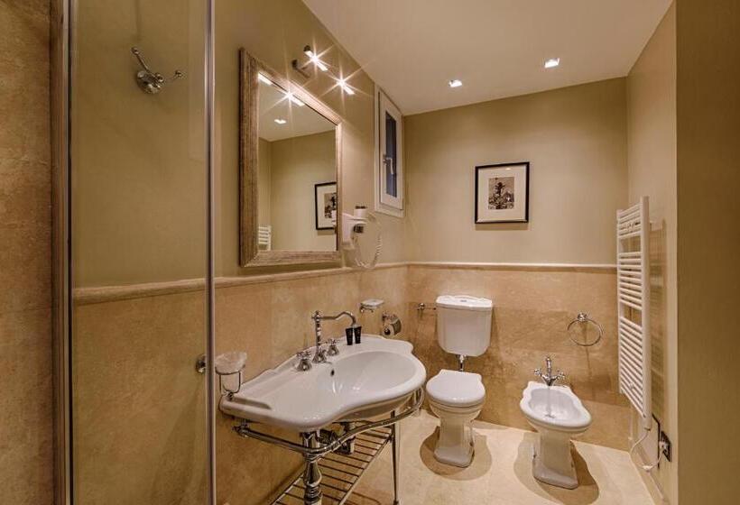 سوییت سوپریور, Palazzo Guicciardini