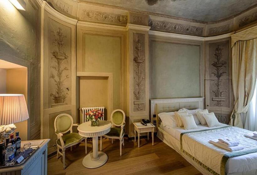 اتاق لوکس, Palazzo Guicciardini