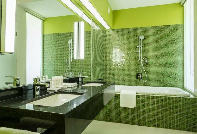 Suite with Terrace, Radisson Blu Hotel & Convention Centre Kigali