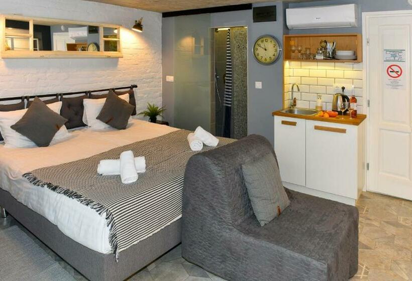 标准间, Walk Inn Váci 78