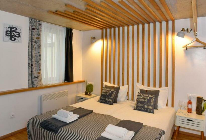 基本间, Walk Inn Váci 78