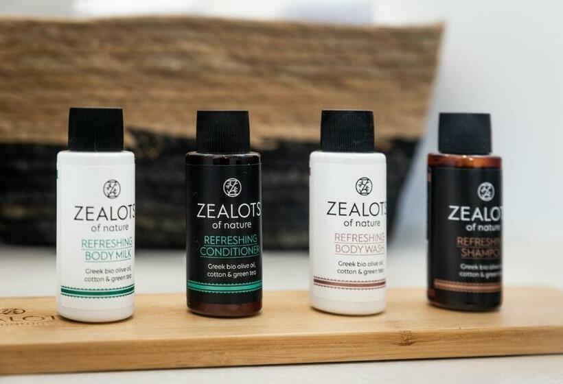 スーペリアースイート, Elements Of Milos