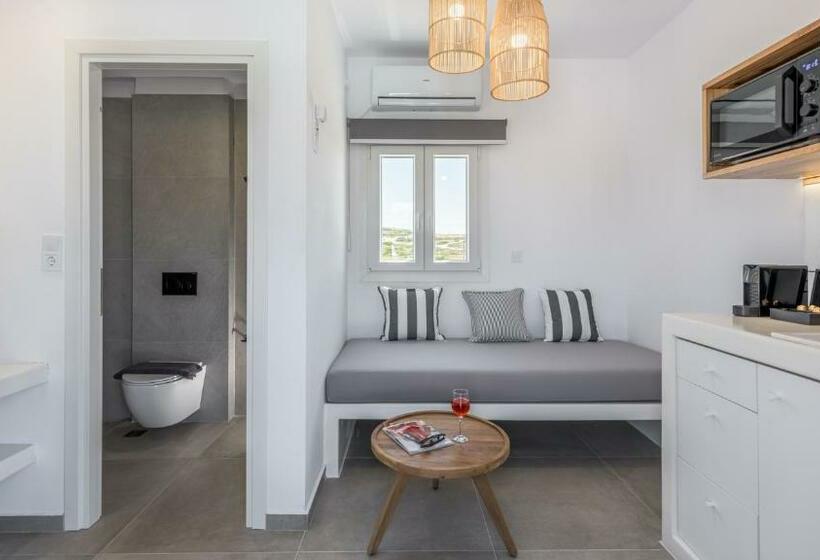 メゾネットスイート, Elements Of Milos