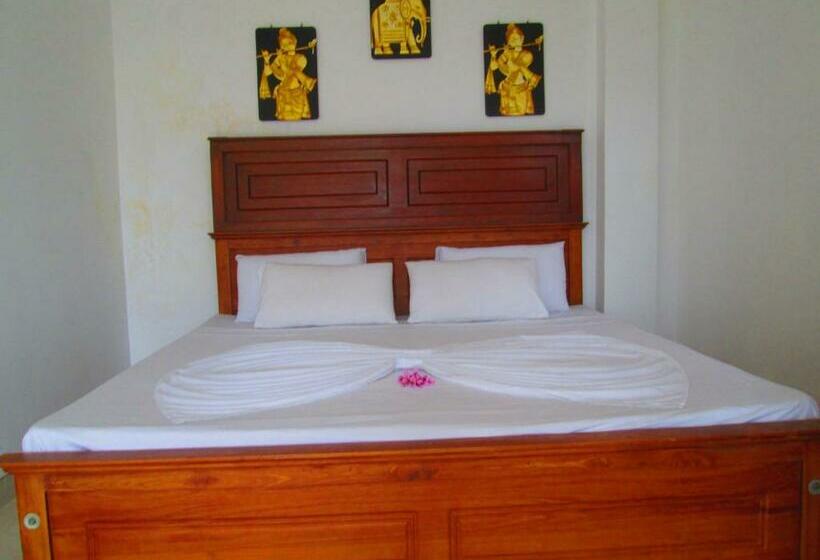 标准间带阳台, Kandyan Sweet Villa