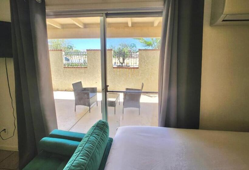 Номер Superior, Paradise Hot Springs