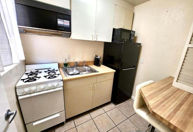 Номер Superior, Paradise Hot Springs