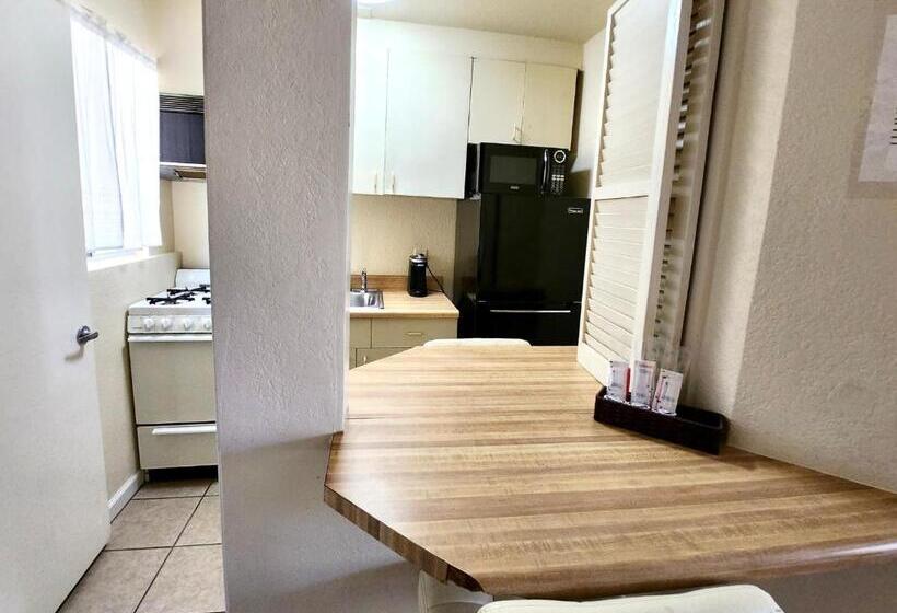 Номер Superior, Paradise Hot Springs