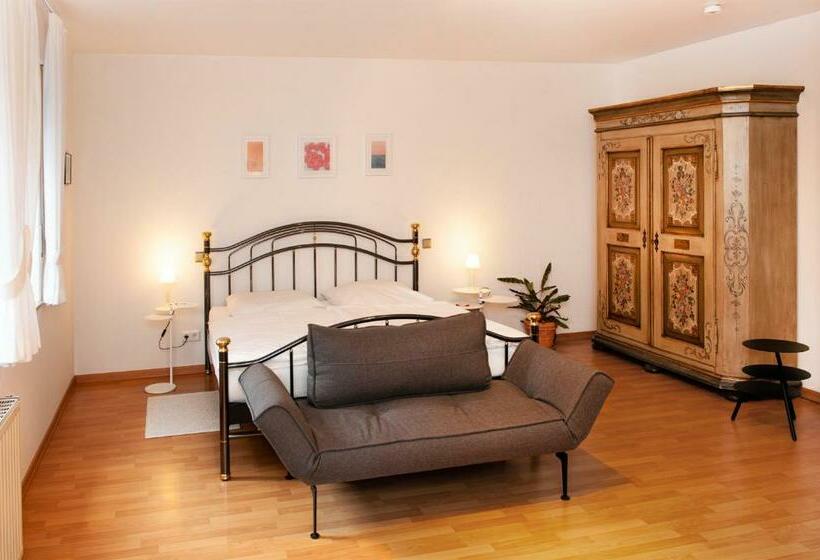 标准工作室, Boardinghouse Marienlinde