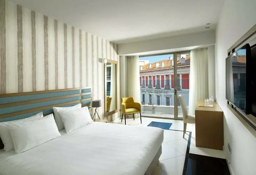 اتاق لوکس با چشم‌انداز شهر, Athens Tiare By Mage Hotels