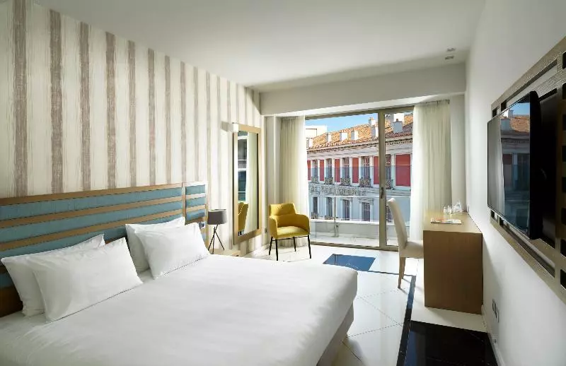 اتاق لوکس با چشم‌انداز شهر, Athens Tiare By Mage Hotels