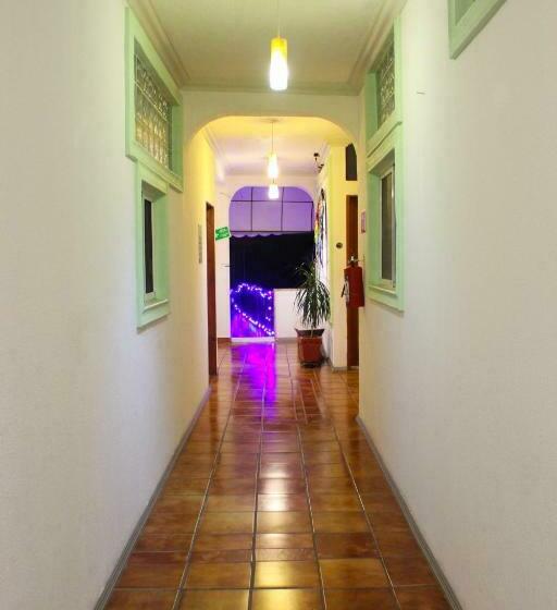 חדר סטנדרט לארבעה, Careyes Puerto Escondido