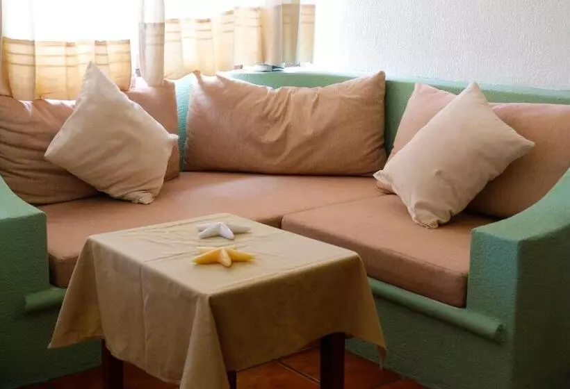 スタンダードトリプルルーム, Careyes Puerto Escondido