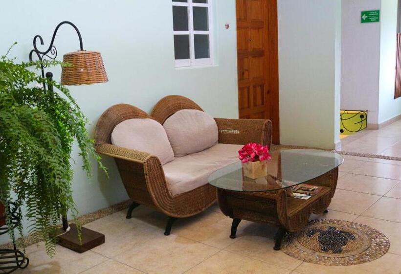 סוויטה, Careyes Puerto Escondido