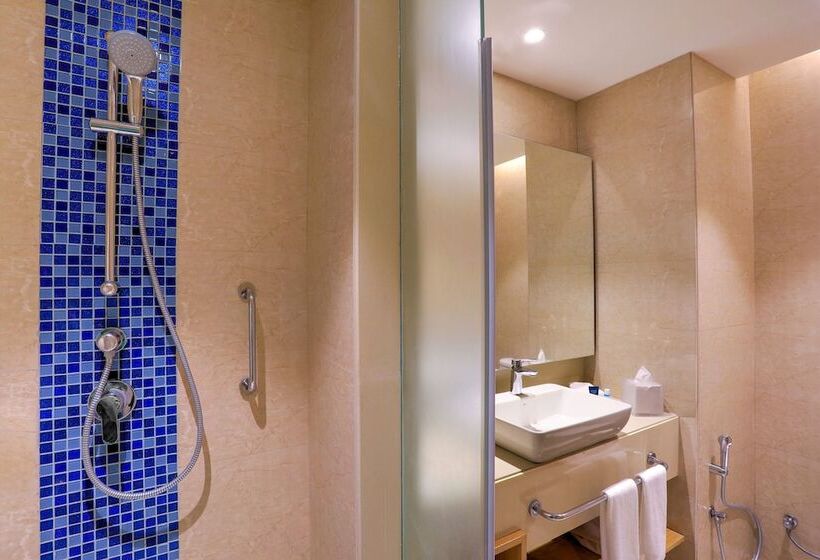 Suite Executive, Four Points By Sheraton Chennai Omr