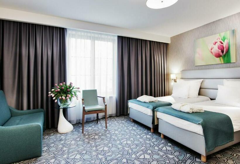 Номер Стандарт, Golden Tulip Krakow Kazimierz