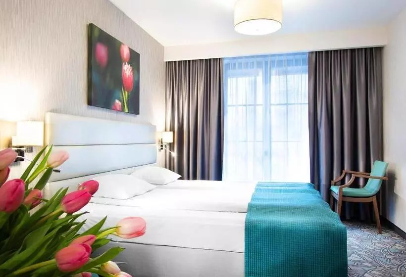 デラックスルーム, Golden Tulip Krakow Kazimierz
