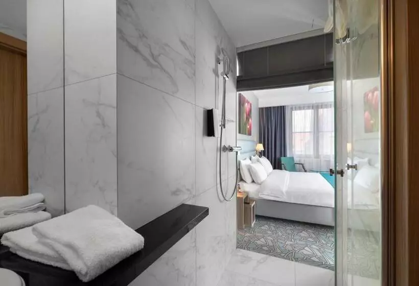 ファミリージュニアスイート, Golden Tulip Krakow Kazimierz