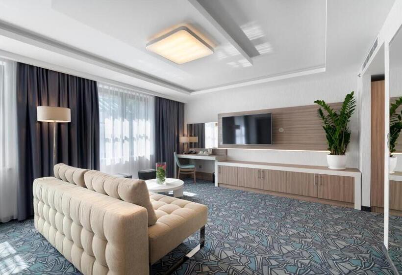 Семейный Полулюкс, Golden Tulip Krakow Kazimierz
