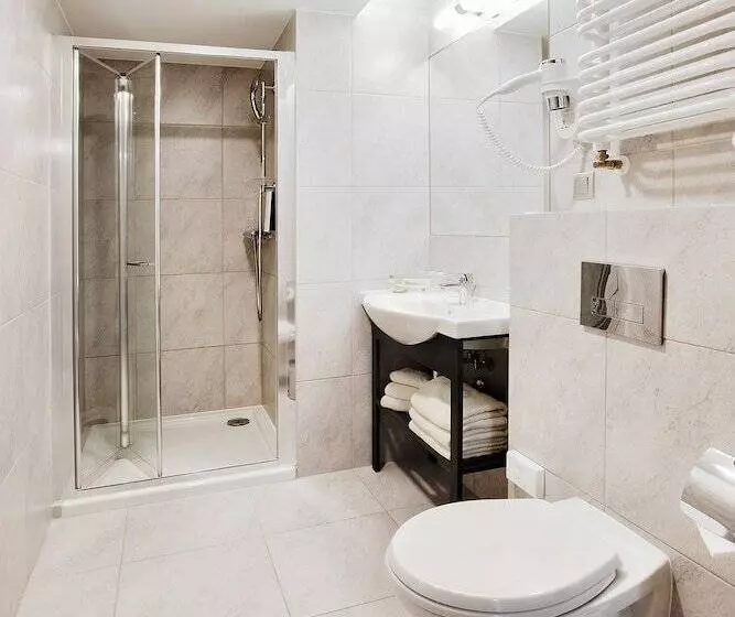 スタンダードルーム, Golden Tulip Krakow Kazimierz