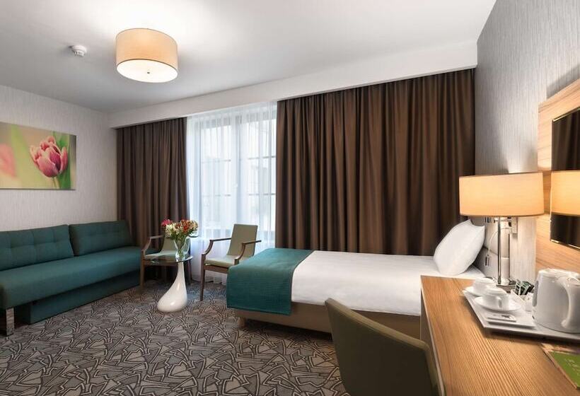 Номер Стандарт, Golden Tulip Krakow Kazimierz