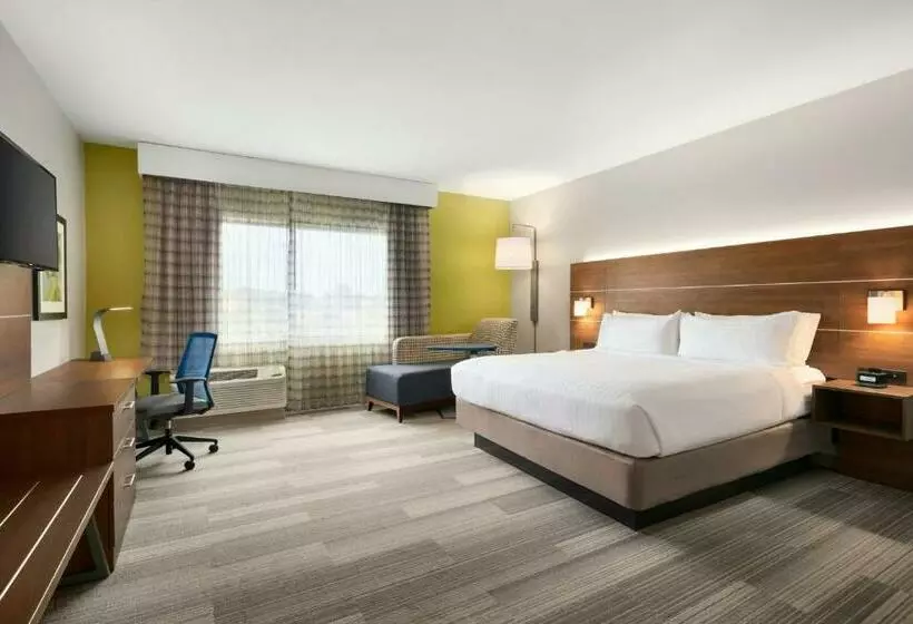 身障者適用キングサイズベッドルーム, Holiday Inn Express & Suites Salisbury, An Ihg