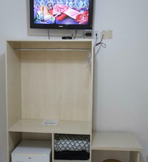 이코노미 트리플 룸, Oasis Chartouni