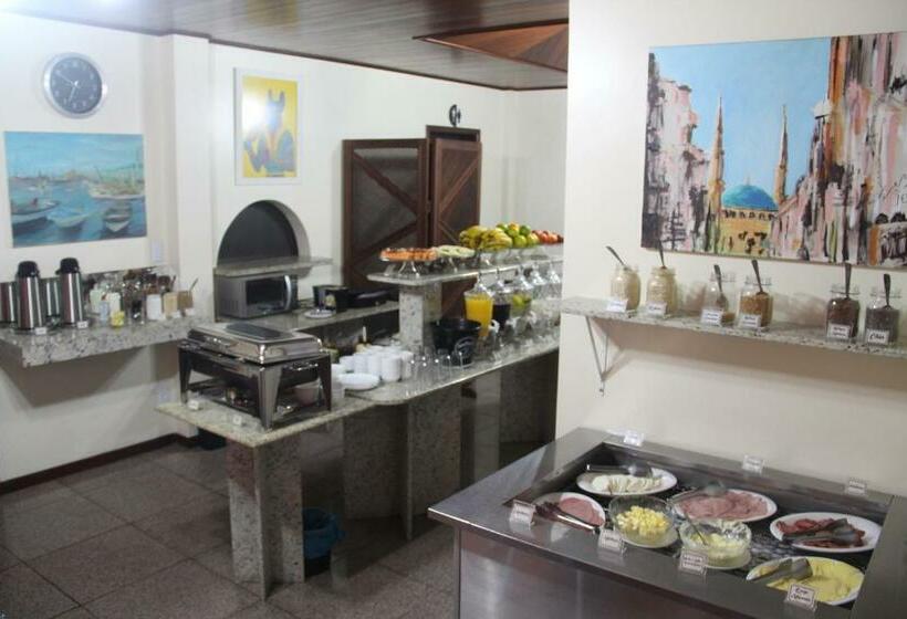 이코노미 트리플 룸, Oasis Chartouni