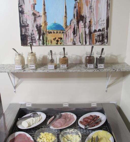 패밀리 룸, Oasis Chartouni